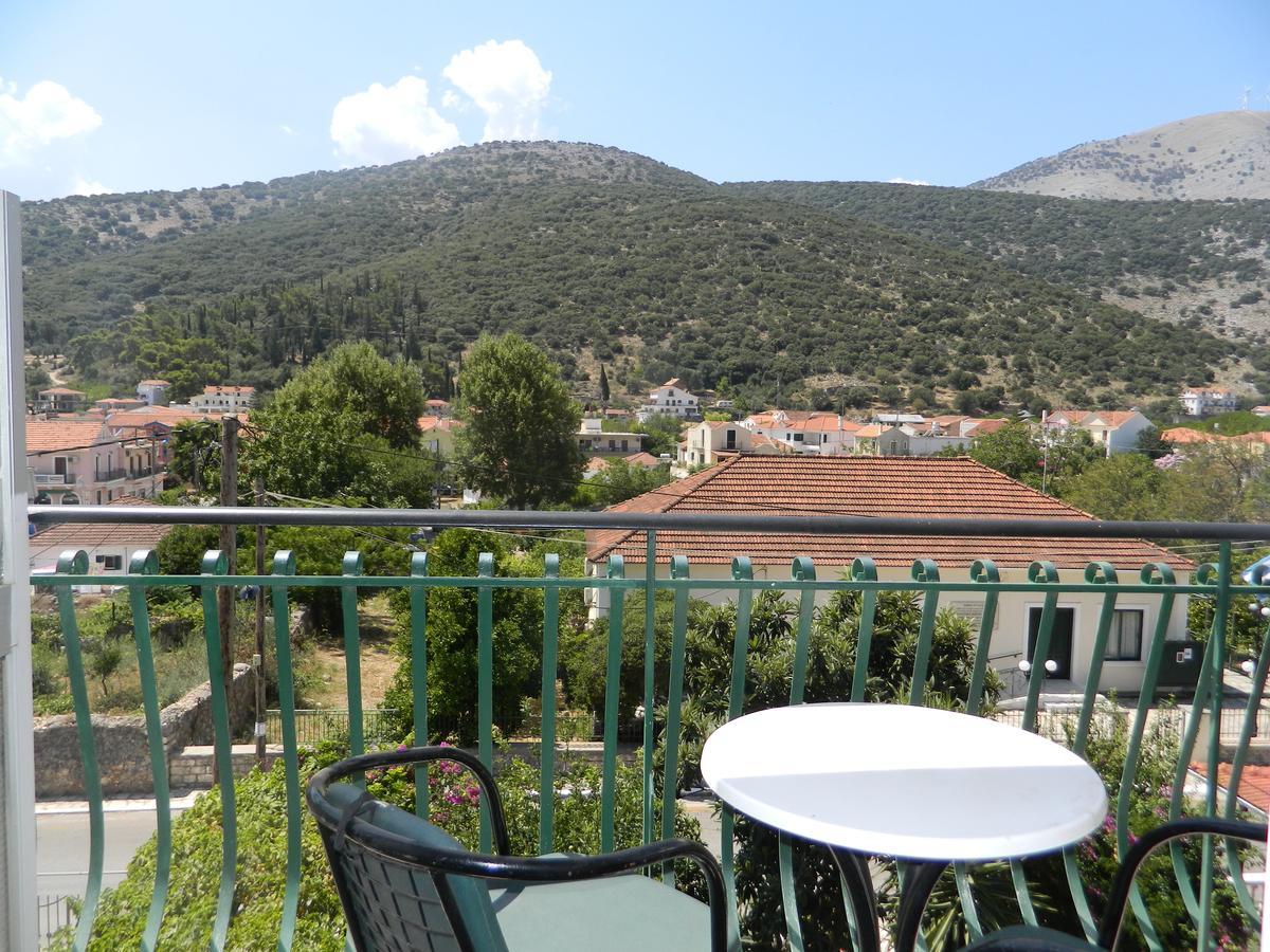 Logara'S Apartments Agia Efimia ภายนอก รูปภาพ
